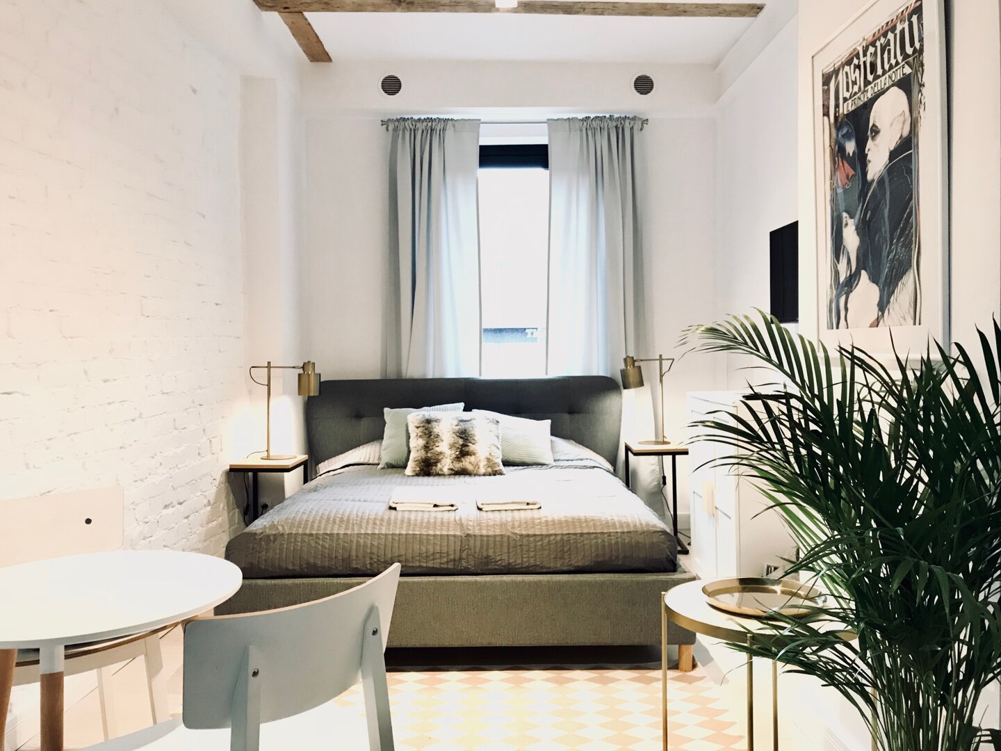 Kinski Residence - Nosferatu